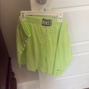 Nike Green Athletic Shorts Lightweight Comfort